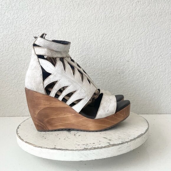 Lane Boots BECCA Wedges Womens 8 Western Cowgirl White Wooden Heeled Sandals - Picture 2 of 11